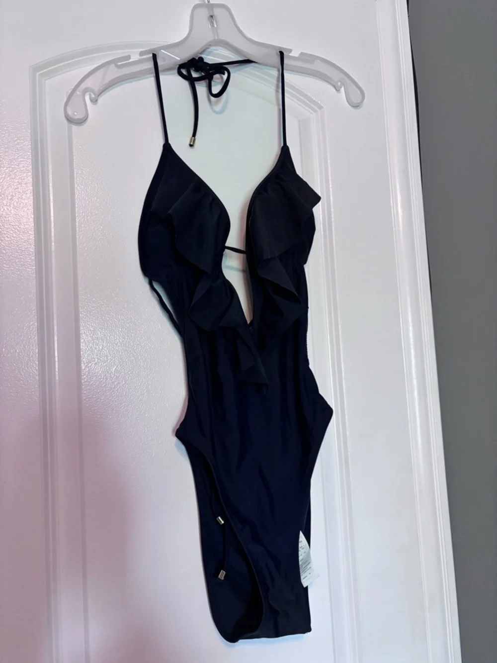 Abercrombie & Fitch Navy Ruffle One Piece Swimsuit Plunge Halter Chic Size Small - Picture 5 of 9